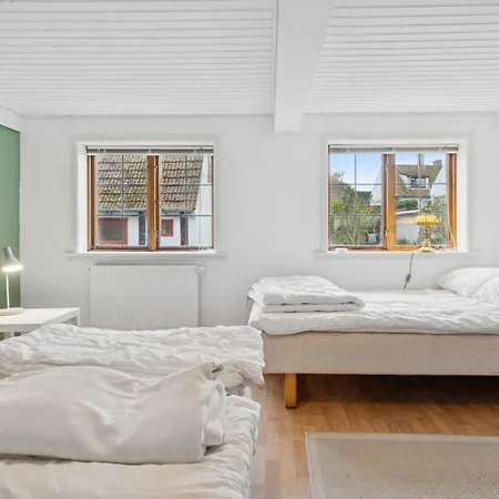 Charming In Arsdale Ferienhaus