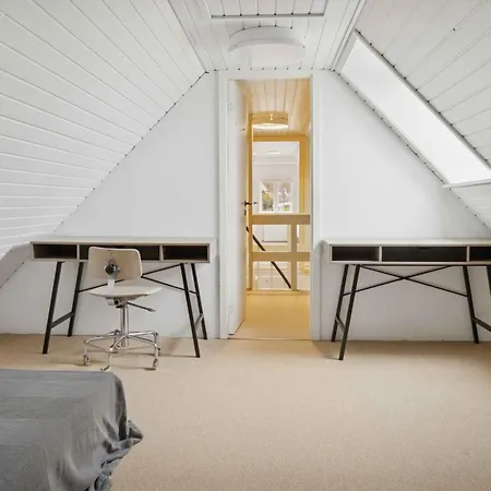 Charming In Arsdale Ferienhaus